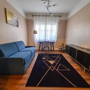 https://appartement-nice-a-proximite-de-la-plage.fr-provencehotel.com